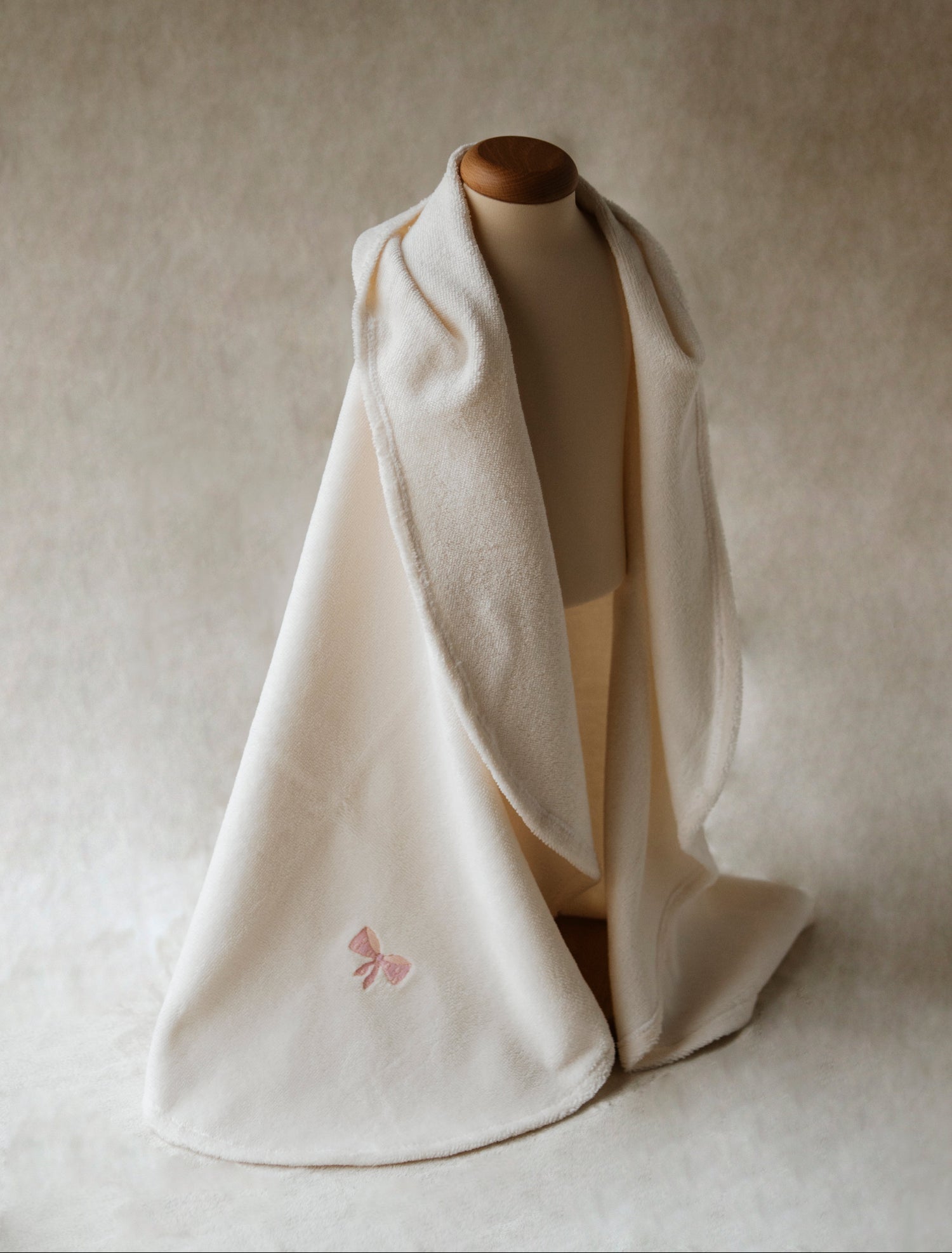 accappatoio artiginale a mano per bambini e neonati