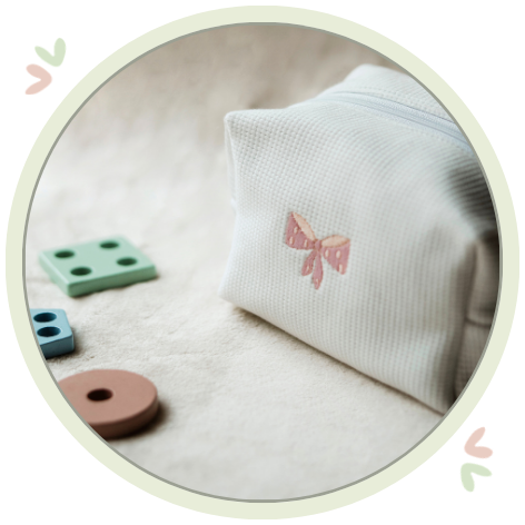 astuccio con fiocco per bambine e bebè